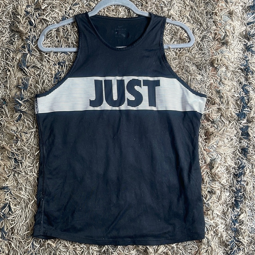Nike Dri Fit Graphic Sleeveless T-Shirt